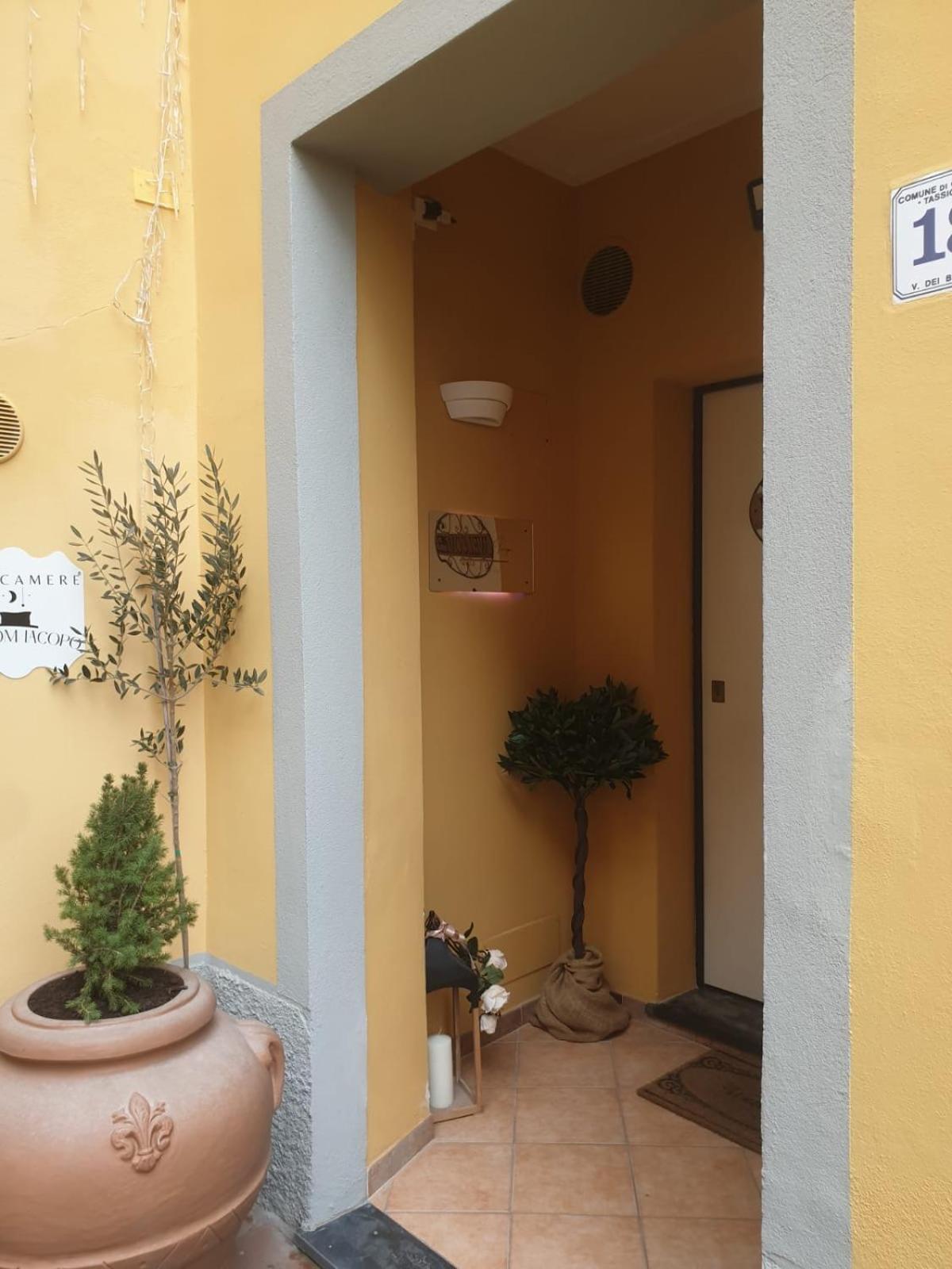 Rent Room Iacopo Capannori Exterior photo